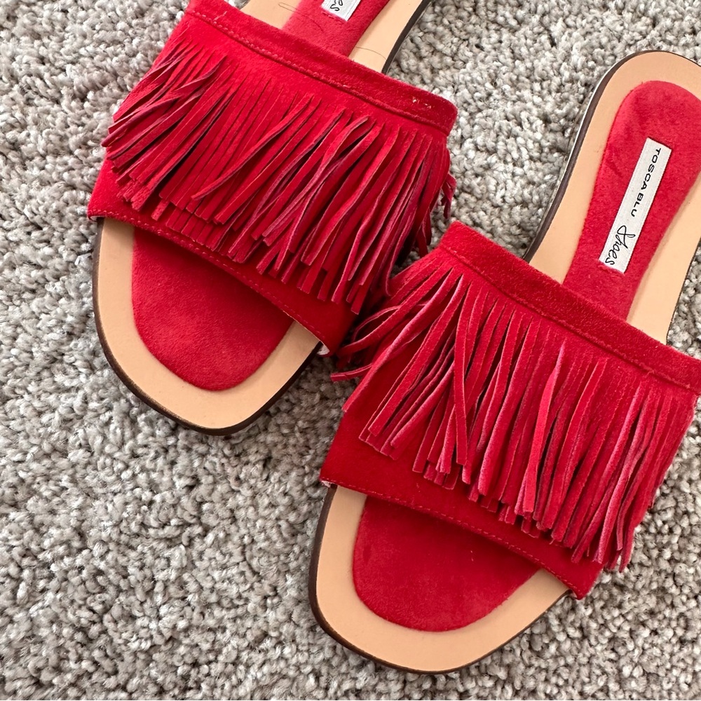 TOSCA BLU Red Fringe Sandals
